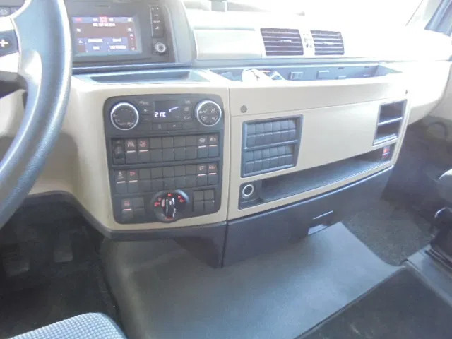 牵引车 MAN TGX 26.500 XXL NL TRUCK SMART TACHO:图12 牵引车 MAN TGX 26.500 XXL NL TRUCK SMART TACHO:图12