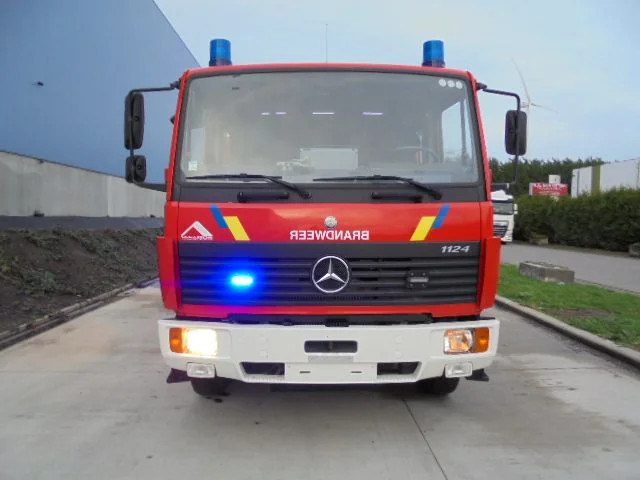 Mercedes-Benz 1124 F - 消防车:图2 Mercedes-Benz 1124 F - 消防车:图2