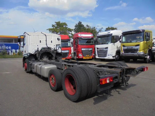 Mercedes-Benz ACTROS 2340 6X2 - 自动转运卡车:图5 Mercedes-Benz ACTROS 2340 6X2 - 自动转运卡车:图5