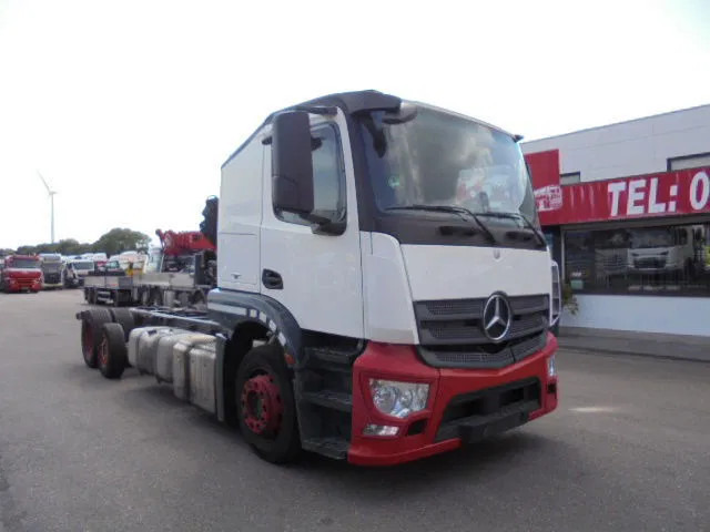 Mercedes-Benz ACTROS 2340 6X2 - 自动转运卡车:图3 Mercedes-Benz ACTROS 2340 6X2 - 自动转运卡车:图3