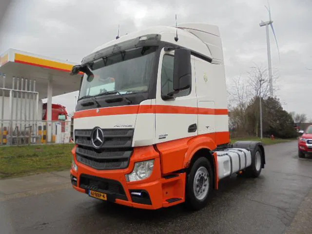 Mercedes-Benz Actros 1836 LS - 牵引车:图1 Mercedes-Benz Actros 1836 LS - 牵引车:图1