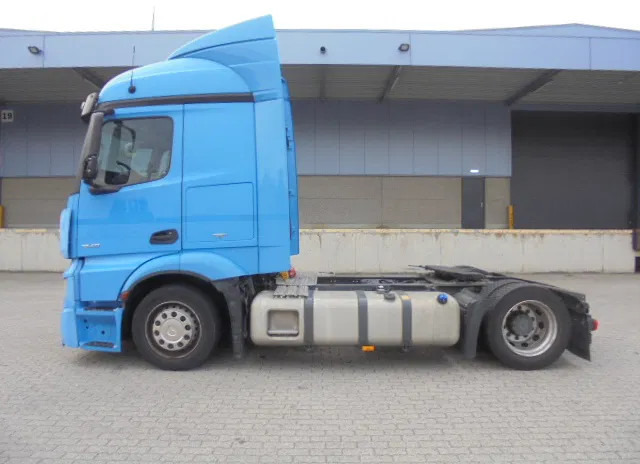 Mercedes-Benz Actros 1840 NL TRUCK APK 03-2026 - 牵引车:图4 Mercedes-Benz Actros 1840 NL TRUCK APK 03-2026 - 牵引车:图4