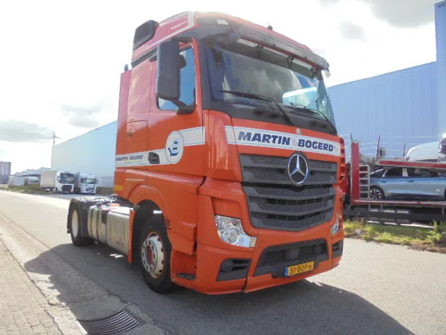 Mercedes-Benz Actros 1842 LS ENGINE NOT OK - 牵引车:图3 Mercedes-Benz Actros 1842 LS ENGINE NOT OK - 牵引车:图3