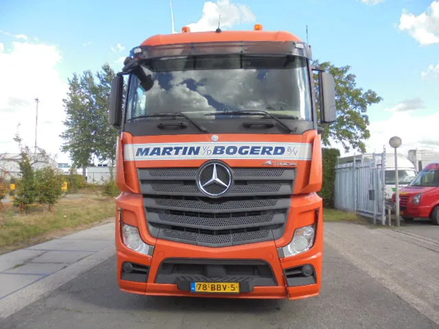 Mercedes-Benz Actros 1842 LS NL TRUCK - 牵引车:图2 Mercedes-Benz Actros 1842 LS NL TRUCK - 牵引车:图2