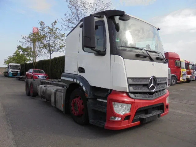 Mercedes-Benz Actros 2336 LL 6X2 EUR 6 - 自动转运卡车:图3 Mercedes-Benz Actros 2336 LL 6X2 EUR 6 - 自动转运卡车:图3