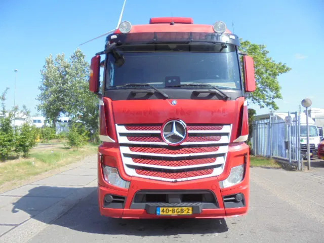 Mercedes-Benz Actros 2345 6X2 NL TRUCK - 牵引车:图2 Mercedes-Benz Actros 2345 6X2 NL TRUCK - 牵引车:图2
