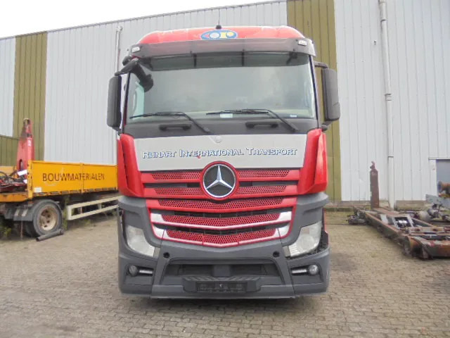 Mercedes-Benz Actros 2542 6X2 ENGINE NOT OK - 驾驶室底盘卡车:图2 Mercedes-Benz Actros 2542 6X2 ENGINE NOT OK - 驾驶室底盘卡车:图2