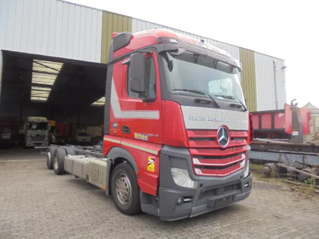 Mercedes-Benz Actros 2542 6X2 ENGINE NOT OK - 驾驶室底盘卡车:图3 Mercedes-Benz Actros 2542 6X2 ENGINE NOT OK - 驾驶室底盘卡车:图3
