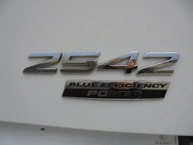 Mercedes-Benz Actros 2542 6X2 - 驾驶室底盘卡车:图4 Mercedes-Benz Actros 2542 6X2 - 驾驶室底盘卡车:图4