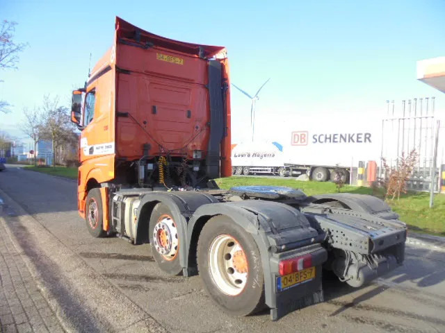 牵引车 Mercedes-Benz Actros 2645 EUR6 6X2：图7