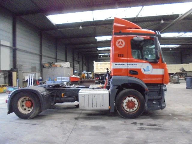 Mercedes-Benz Antos 1832 CABINE SCHADE - 牵引车:图4 Mercedes-Benz Antos 1832 CABINE SCHADE - 牵引车:图4