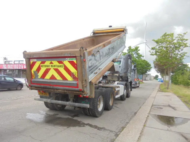 翻斗车 Mercedes-Benz Arocs 3340 8X4：图9