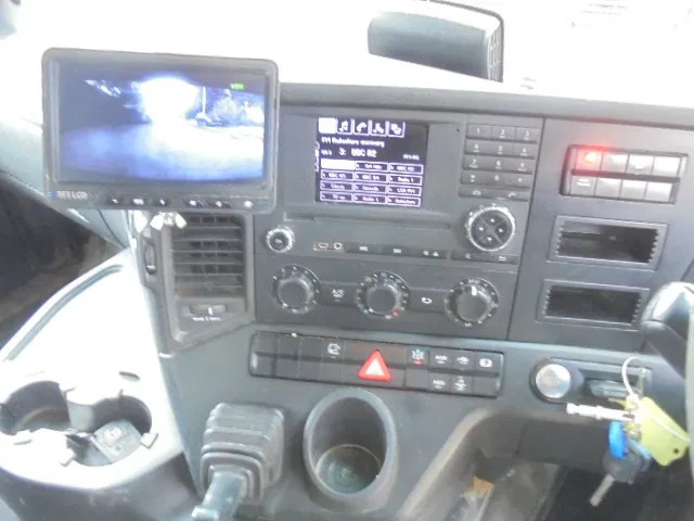 翻斗车 Mercedes-Benz Arocs 3340 8X4：图15