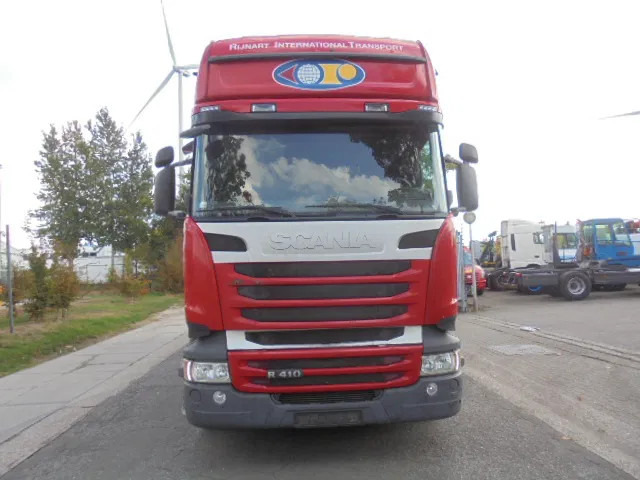 Scania R400 6X2 RETARDER BDF - 厢式卡车:图2 Scania R400 6X2 RETARDER BDF - 厢式卡车:图2