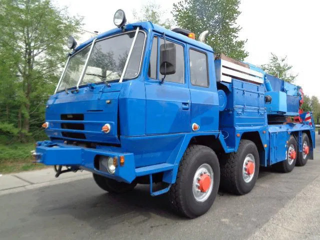 Tatra T 815 8X8 EX AMRY - 拖吊车:图1 Tatra T 815 8X8 EX AMRY - 拖吊车:图1
