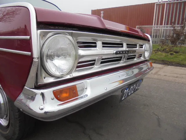 Vauxhall VX 4.90 - 轿车:图3 Vauxhall VX 4.90 - 轿车:图3