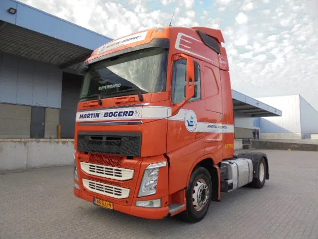 Volvo FH 460 - 牵引车:图1 Volvo FH 460 - 牵引车:图1