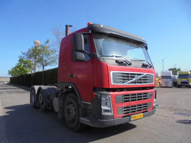 Volvo FM 380 6X2 NL TRUCK - 牵引车:图3 Volvo FM 380 6X2 NL TRUCK - 牵引车:图3