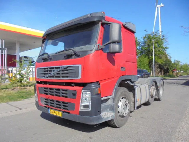 Volvo FM 380 6X2 NL TRUCK - 牵引车:图1 Volvo FM 380 6X2 NL TRUCK - 牵引车:图1