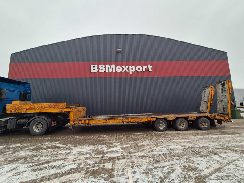 Goldhofer Stpa3 - 低装载半拖车:图2 Goldhofer Stpa3 - 低装载半拖车:图2