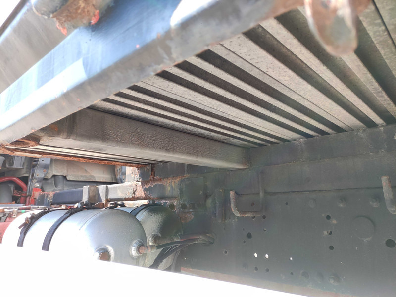 栏板式/ 平板卡车 Iveco Eurotech 190E35 flatbed truck：图14