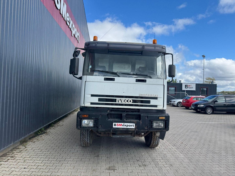 Iveco Trakker 410E42, manual pump - 翻斗车:图2 Iveco Trakker 410E42, manual pump - 翻斗车:图2