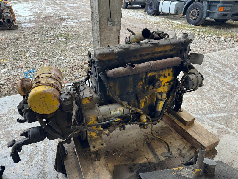 Leyland 401 6 cylinder engine - 发动机 适用于 卡车:图1 Leyland 401 6 cylinder engine - 发动机 适用于 卡车:图1