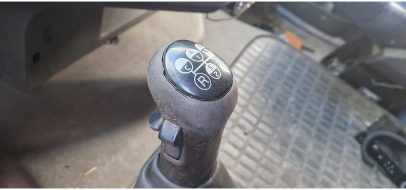 牵引车 Volvo FH 12.420:图7 牵引车 Volvo FH 12.420:图7