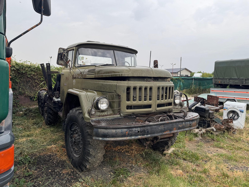 ZIL 131, 6X6 - 驾驶室底盘卡车:图2 ZIL 131, 6X6 - 驾驶室底盘卡车:图2
