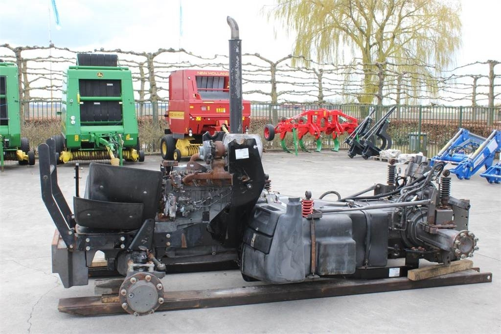 Renault Ares 626RZ - 拖拉机:图1 Renault Ares 626RZ - 拖拉机:图1