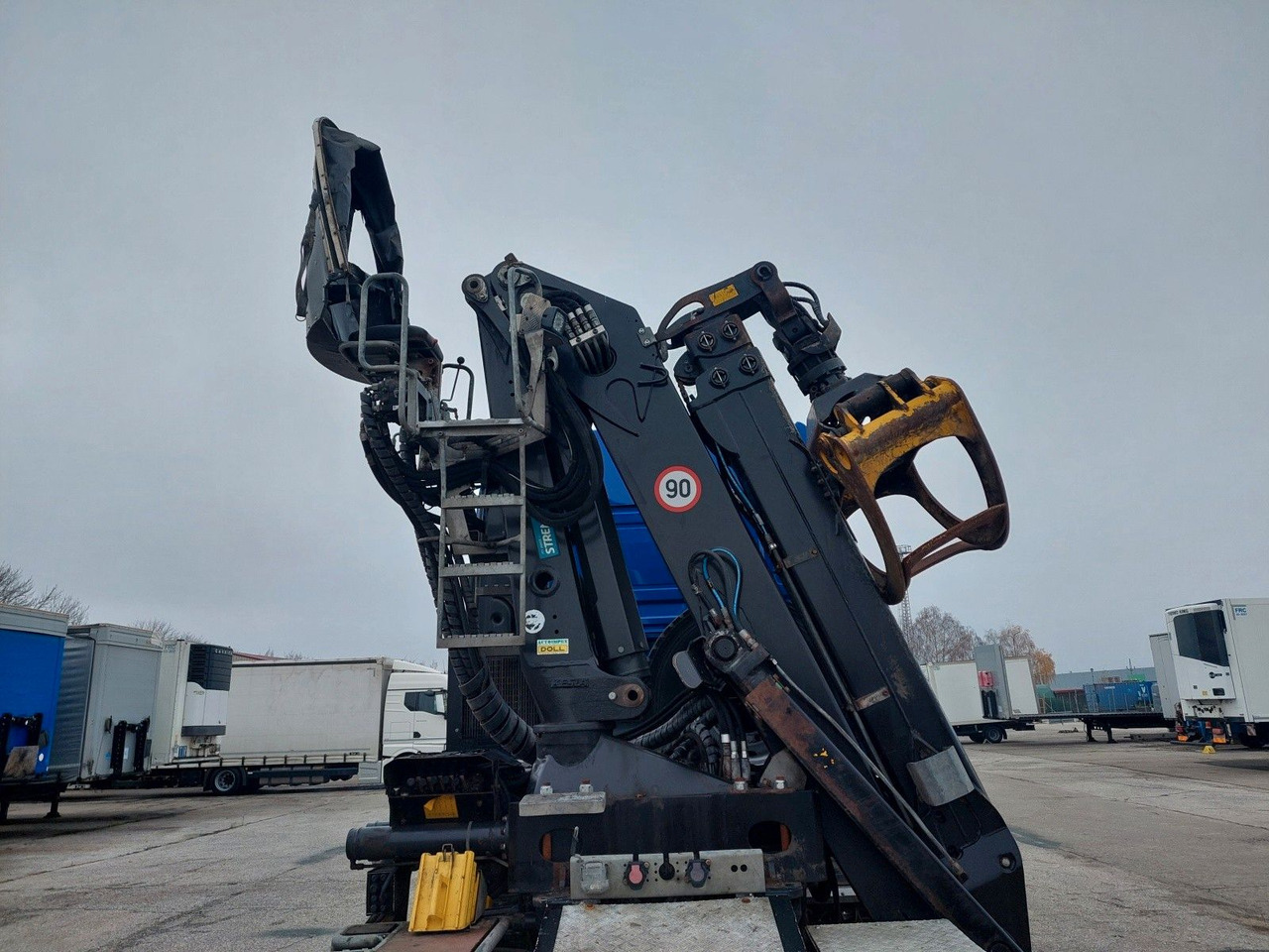 MAN TG3 33.510 6X6 BL KRAN LANGHOLZ Kesla 2117ZT94 - 牵引车:图5 MAN TG3 33.510 6X6 BL KRAN LANGHOLZ Kesla 2117ZT94 - 牵引车:图5