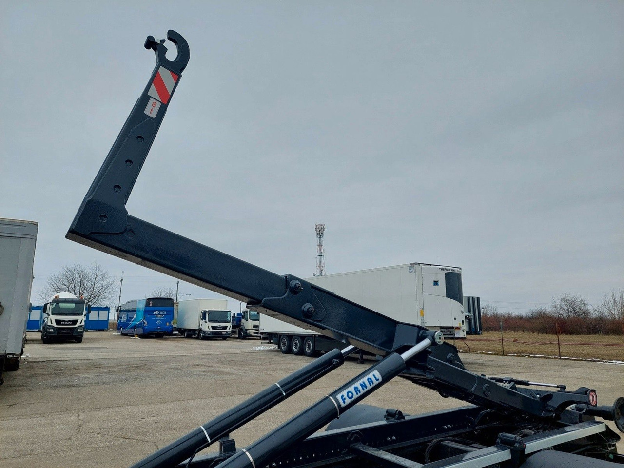 MAN TG3 TGL 12.190 BB 4x2 - 吊钩升降车:图5 MAN TG3 TGL 12.190 BB 4x2 - 吊钩升降车:图5