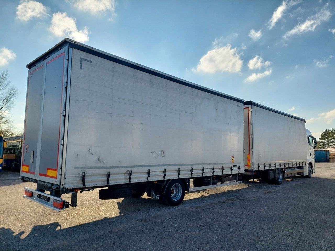 MAN TGX 18.470 LL + Gniotpol G-4080 120 m3 Durchbar - 侧帘卡车:图4 MAN TGX 18.470 LL + Gniotpol G-4080 120 m3 Durchbar - 侧帘卡车:图4