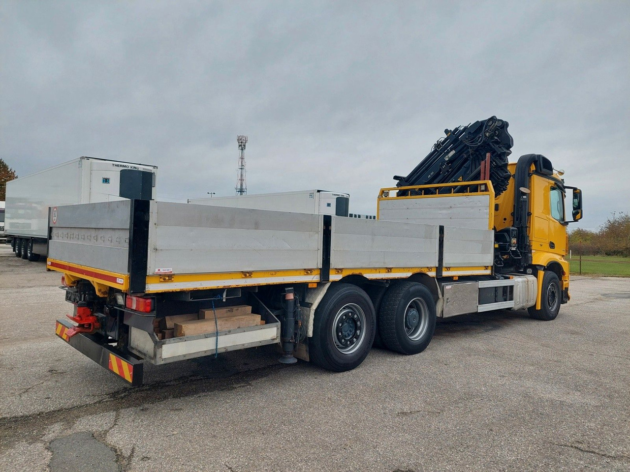 Mercedes-Benz Arocs 2640 6X2 + Hiab XS 477 Hipro - 栏板式/ 平板卡车, 起重车:图4 Mercedes-Benz Arocs 2640 6X2 + Hiab XS 477 Hipro - 栏板式/ 平板卡车, 起重车:图4