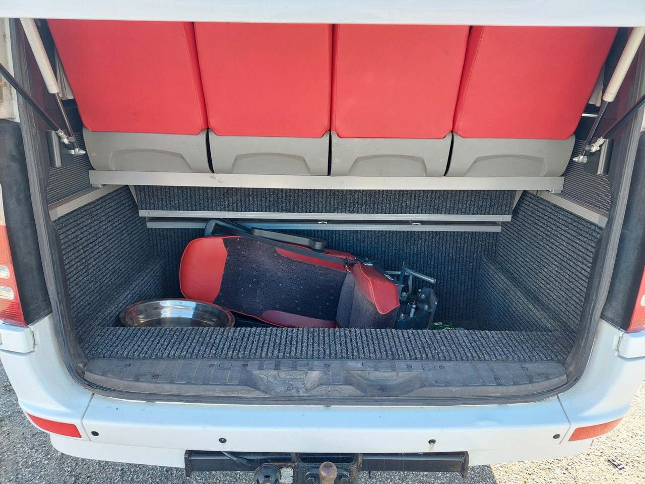 Mercedes-Benz Sprinter 519 CDI - 小型巴士, 小型客车:图5 Mercedes-Benz Sprinter 519 CDI - 小型巴士, 小型客车:图5