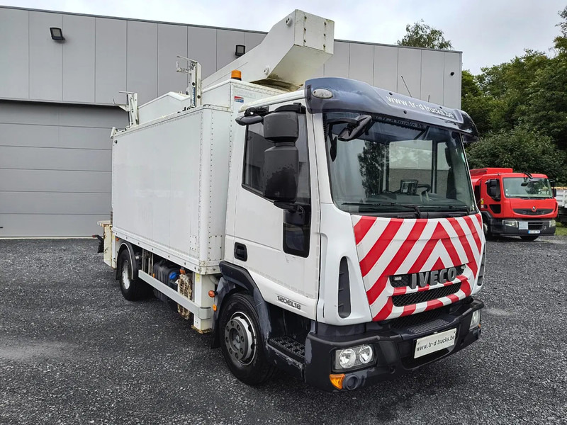 Iveco EuroCargo 120 120E18 + COMET 151TAL (15 m) - 卡车:图2 Iveco EuroCargo 120 120E18 + COMET 151TAL (15 m) - 卡车:图2