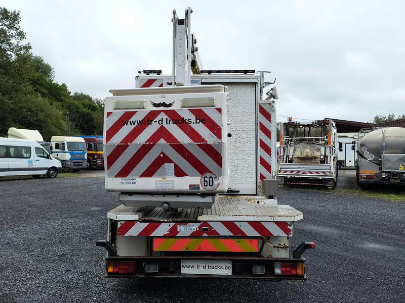 Iveco EuroCargo 120 120E18 + COMET 151TAL (15 m) - 卡车:图5 Iveco EuroCargo 120 120E18 + COMET 151TAL (15 m) - 卡车:图5