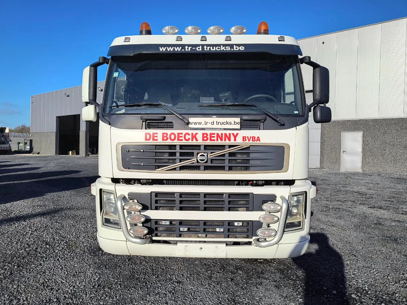 Volvo FM 300 14000L FUEL/CARBURANT - 4 COMP - 罐车:图2 Volvo FM 300 14000L FUEL/CARBURANT - 4 COMP - 罐车:图2