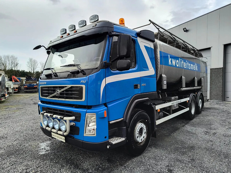 Volvo FM 420 17000L INSULATED INOX TANK - 2 COMPARTMENTS - 罐车:图1 Volvo FM 420 17000L INSULATED INOX TANK - 2 COMPARTMENTS - 罐车:图1