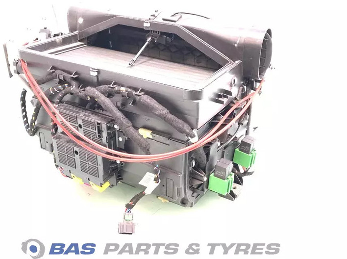 DAF CF Euro 6 Kacheleenheid DAF 1925741 - 仪表板 适用于 卡车:图2 DAF CF Euro 6 Kacheleenheid DAF 1925741 - 仪表板 适用于 卡车:图2