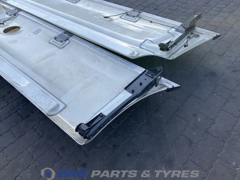 DAF XF105 Sideskirt Set DAF 1655062 - 车身和外部 适用于 卡车:图5 DAF XF105 Sideskirt Set DAF 1655062 - 车身和外部 适用于 卡车:图5