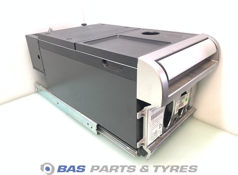 DAF XF106 Koelkast DAF 40 Liter 1845851 - 备件 适用于 卡车:图1 DAF XF106 Koelkast DAF 40 Liter 1845851 - 备件 适用于 卡车:图1