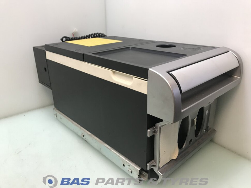 DAF XF106 Koelkast DAF 40 Liter 1845851 - 备件 适用于 卡车:图1 DAF XF106 Koelkast DAF 40 Liter 1845851 - 备件 适用于 卡车:图1