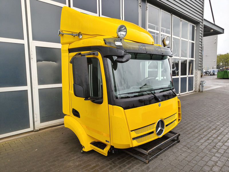 Mercedes-Benz Antos MP4 Mercedes ClassicSpace S-cab L1H1 A 000 600 01 01 - 驾驶室和内部 适用于 卡车:图2 Mercedes-Benz Antos MP4 Mercedes ClassicSpace S-cab L1H1 A 000 600 01 01 - 驾驶室和内部 适用于 卡车:图2