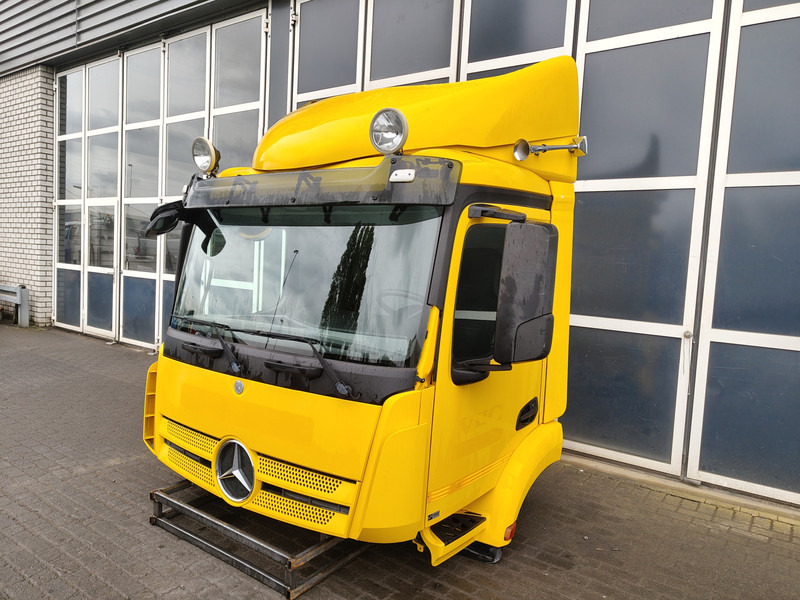 Mercedes-Benz Antos MP4 Mercedes ClassicSpace S-cab L1H1 A 000 600 01 01 - 驾驶室和内部 适用于 卡车:图1 Mercedes-Benz Antos MP4 Mercedes ClassicSpace S-cab L1H1 A 000 600 01 01 - 驾驶室和内部 适用于 卡车:图1