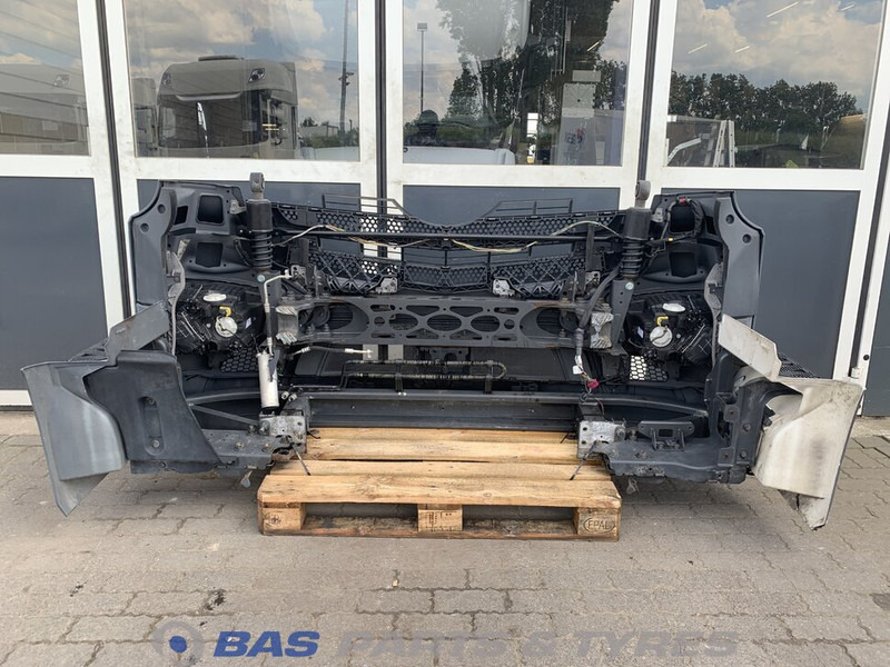 Mercedes-Benz Antos MP4 - 保险杠 适用于 卡车:图4 Mercedes-Benz Antos MP4 - 保险杠 适用于 卡车:图4