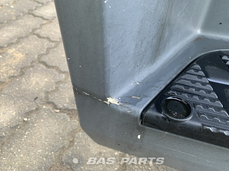 保险杠 适用于 卡车 Mercedes-Benz Antos MP4:图8 保险杠 适用于 卡车 Mercedes-Benz Antos MP4:图8