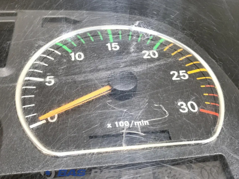 Mercedes-Benz Atego MP2 Instrumentenpaneel Mercedes A 005 446 21 21 - 仪表板 适用于 卡车:图4 Mercedes-Benz Atego MP2 Instrumentenpaneel Mercedes A 005 446 21 21 - 仪表板 适用于 卡车:图4