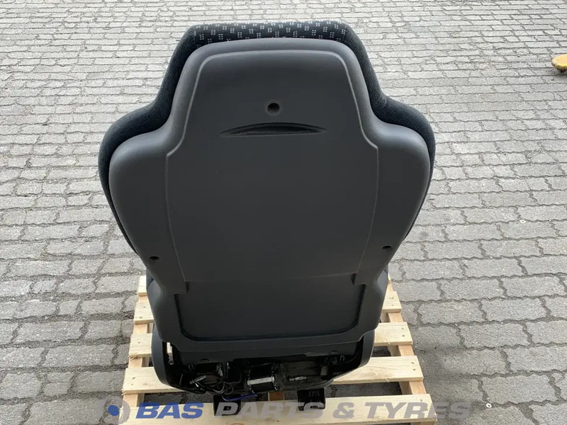 Mercedes-Benz Atego MP2 Stoel Mercedes A 940 910 69 02 - 座椅 适用于 卡车:图3 Mercedes-Benz Atego MP2 Stoel Mercedes A 940 910 69 02 - 座椅 适用于 卡车:图3