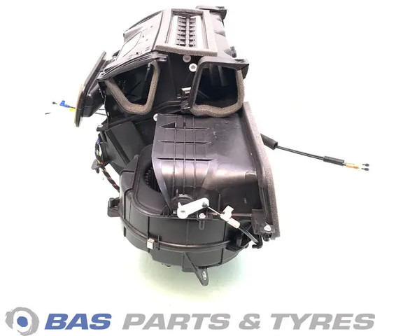 Mercedes-Benz verwarmingsunit Mercedes A 002 830 20 60 - 暖通系统 适用于 卡车:图2 Mercedes-Benz verwarmingsunit Mercedes A 002 830 20 60 - 暖通系统 适用于 卡车:图2